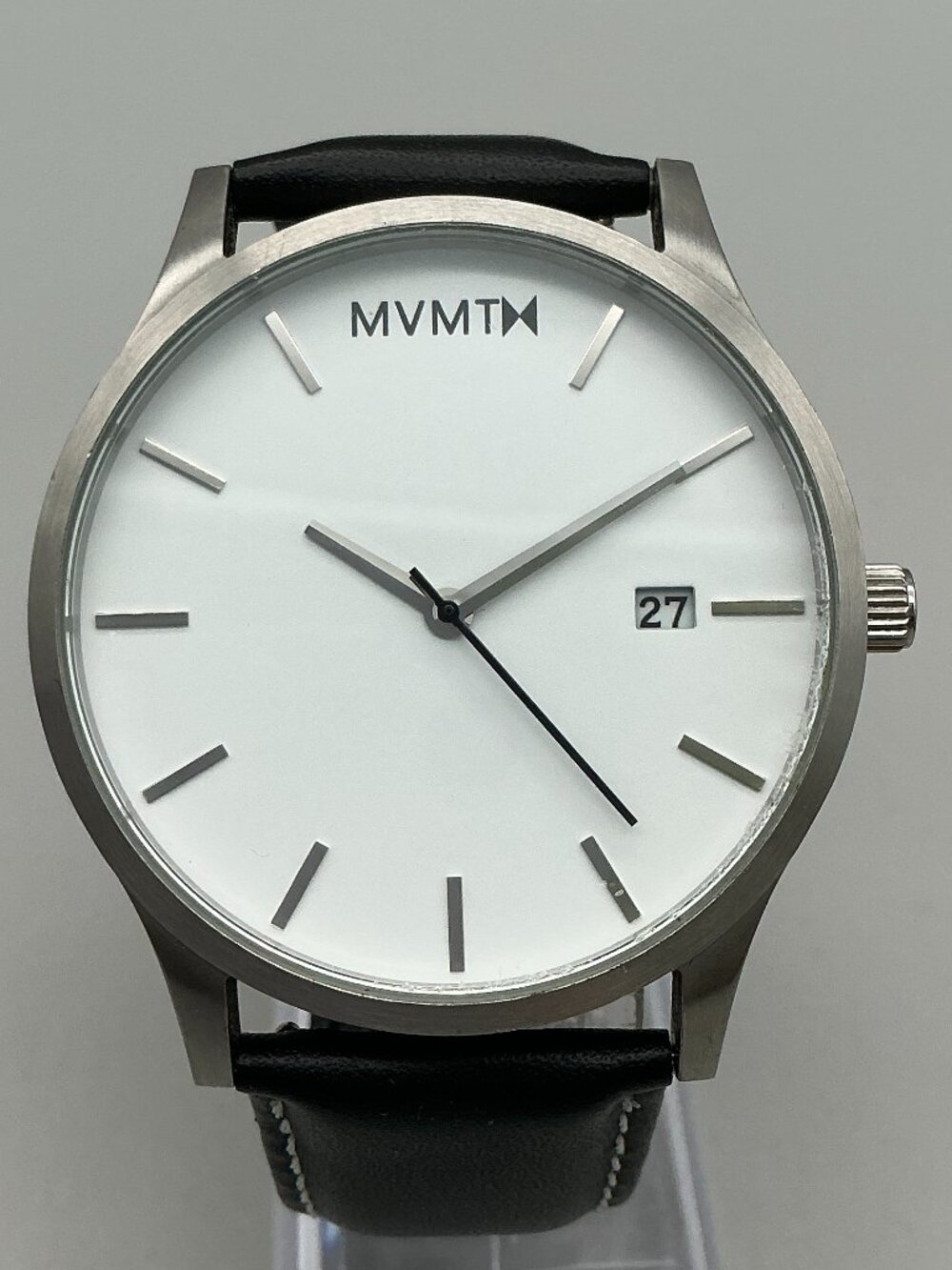 MVMT Classic Men Watch 45mm Stainless White Dial Black Leather New Battery